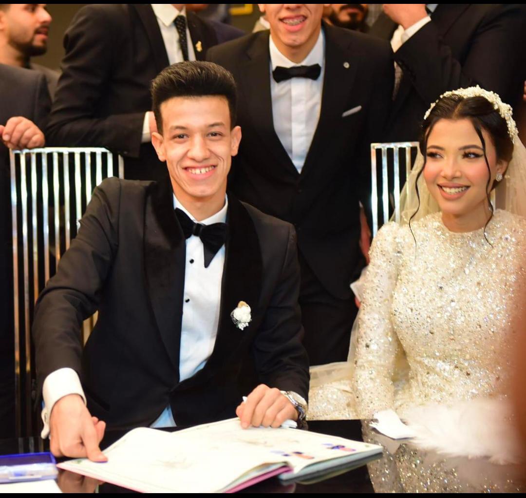 الإمارات 24 تهنئ العروسين بمناسبة حفل زفافهما