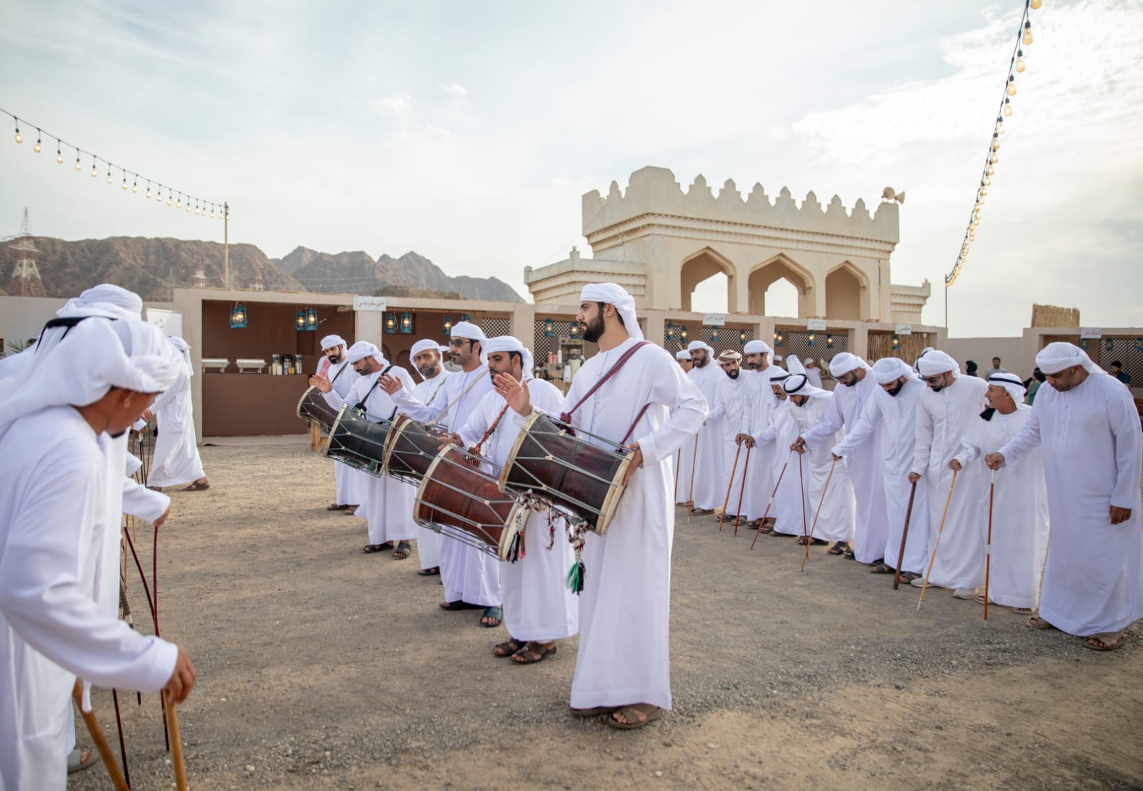 مهرجان-”-تيفان-لوّل-”-التراثي-يواصل-فعالياته-بدبا-الفجيرة- - 