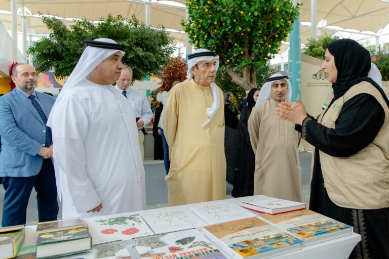 جامعة-الإمارات-تنظم-“مهرجان-الزراعة-والطب-البيطري-2025”