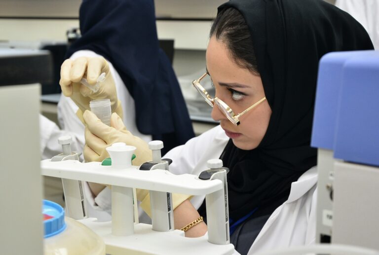 1000-معمل-بحثي-لتطوير-البحوث-والابتكار-في-المملكة