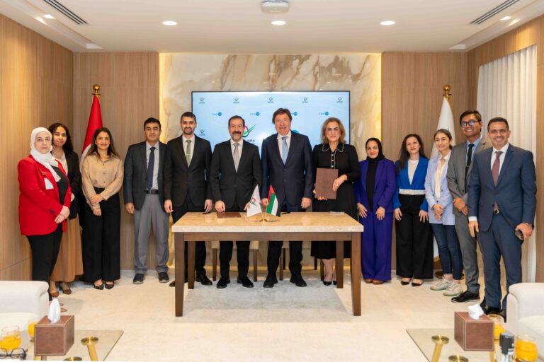 شراكة استراتيجية بين مركز فقيه للإخصاب وجامعة العين لتعزيز التميز في البحث العلمي والتدريب الطبي