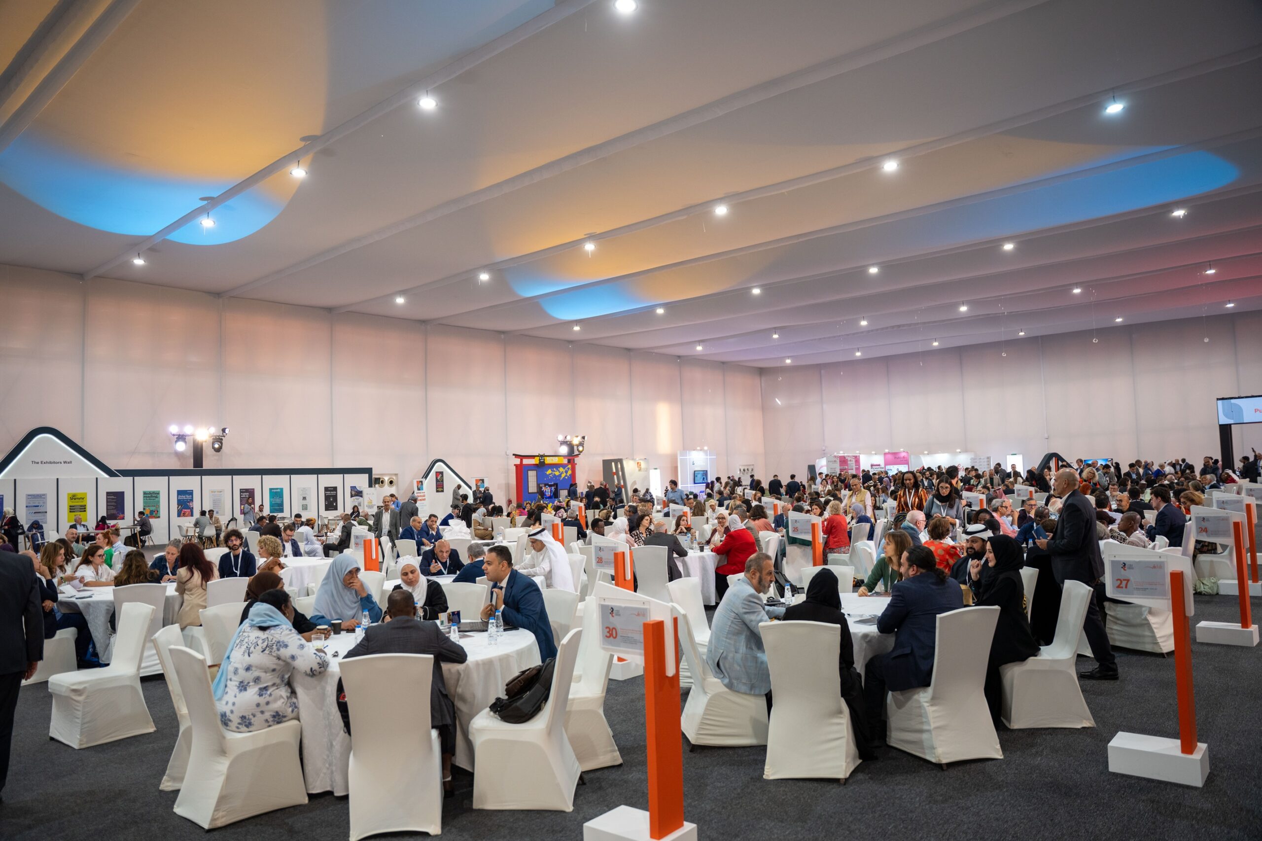 الدورة-الـ15-من-مؤتمر-الناشرين-الدولي-تجمع-رواد-صناعة-النشرفي-العالم