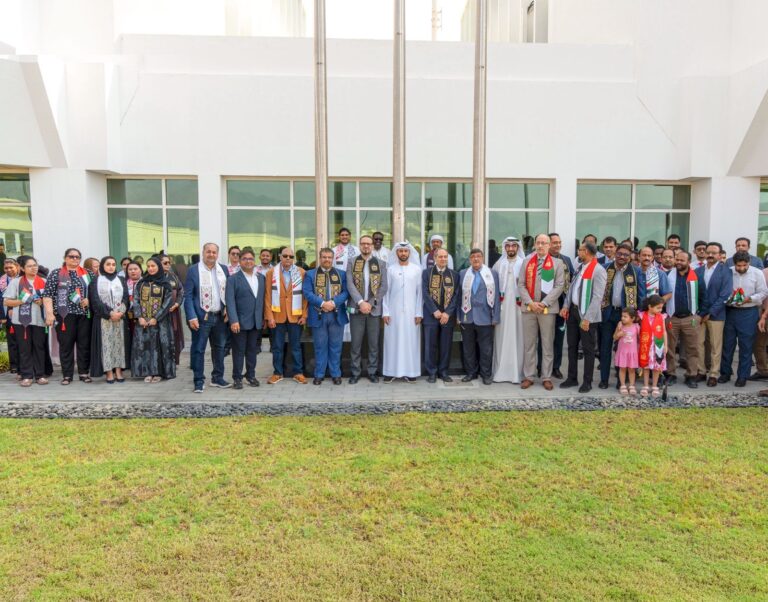 مجموعة-الفجيرة-الوطنية-تحتفل-بيوم-العلم