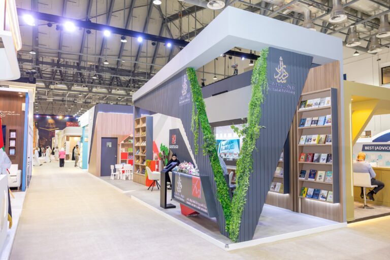 “الفجيرة-للثقافة-والإعلام”-تشارك-في-معرض-الشارقة-الدولي-للكتاب