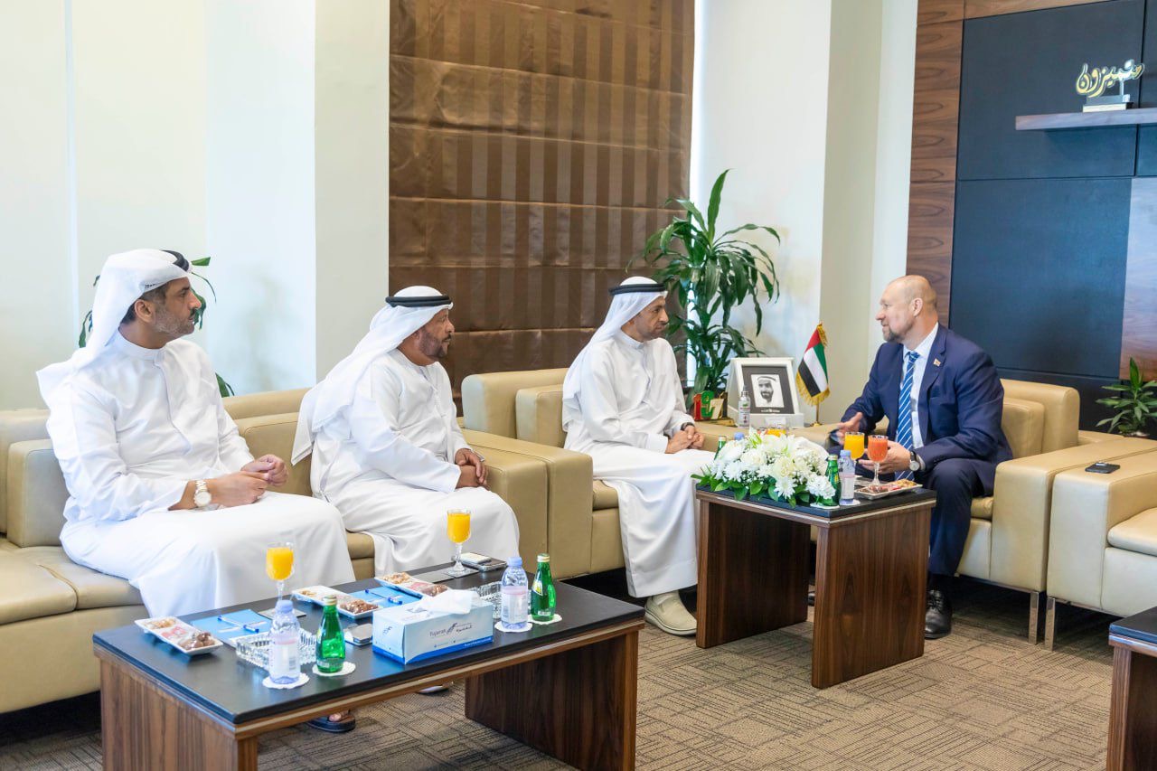 «غرفة-الفجيرة»-تبحث-التعاون-التجاري-مع-أصحاب-الأعمال-في-بيلاروسيا