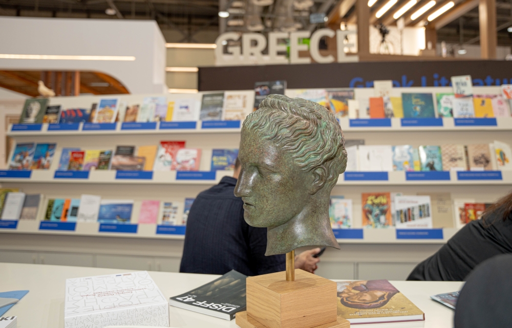 اليونان-في-“الشارقة-الدولي-للكتاب”.-شراكات-ثقافية-مرتقبة-وجسور-إبداعية-جديدة-مع-العالم-العربي