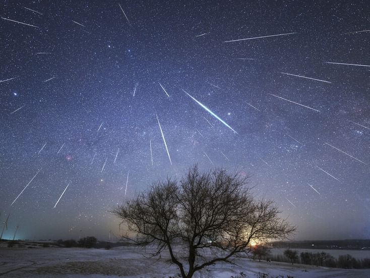 زخات-شهب-الأسديّات-تسطع-في-سماء-الإمارات-في-نوفمبر