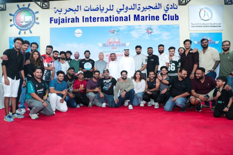 300-سيارة-و30-دراجة-نارية-في-معرض-الفجيرة-للسيارات-المعدلة-والدراجات-النارية