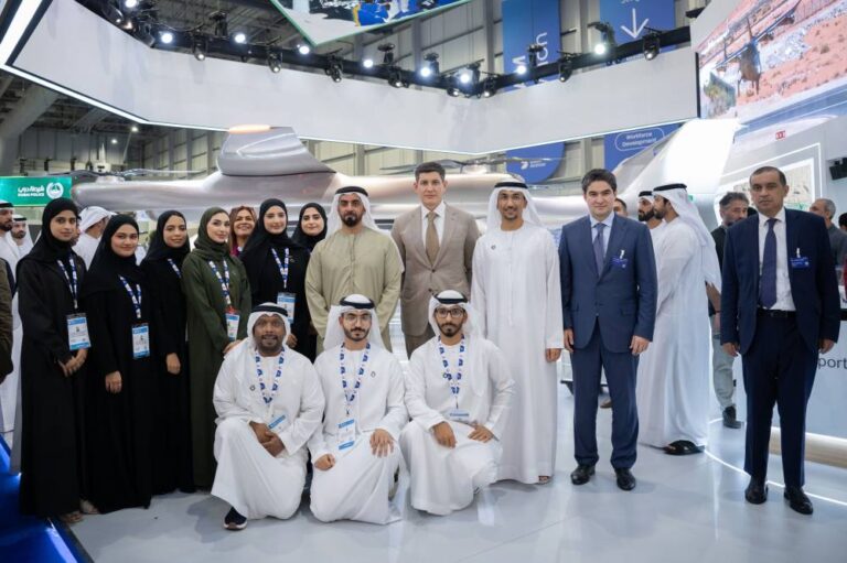 سيف-بن-زايد:-الإمارات-حققت-مكانة-عالمية-في-قطاعي-الطيران-والفضاء