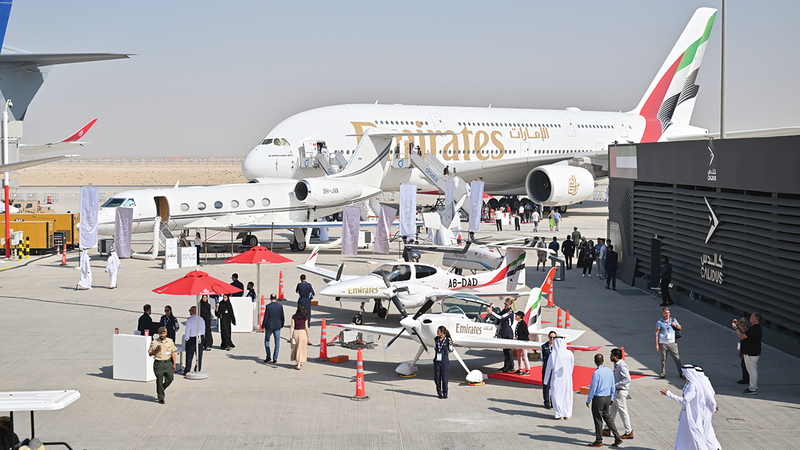 411.6-مليار-درهم-صفقات-معرض-دبي-للطيران-بنهاية-اليوم-الثالث