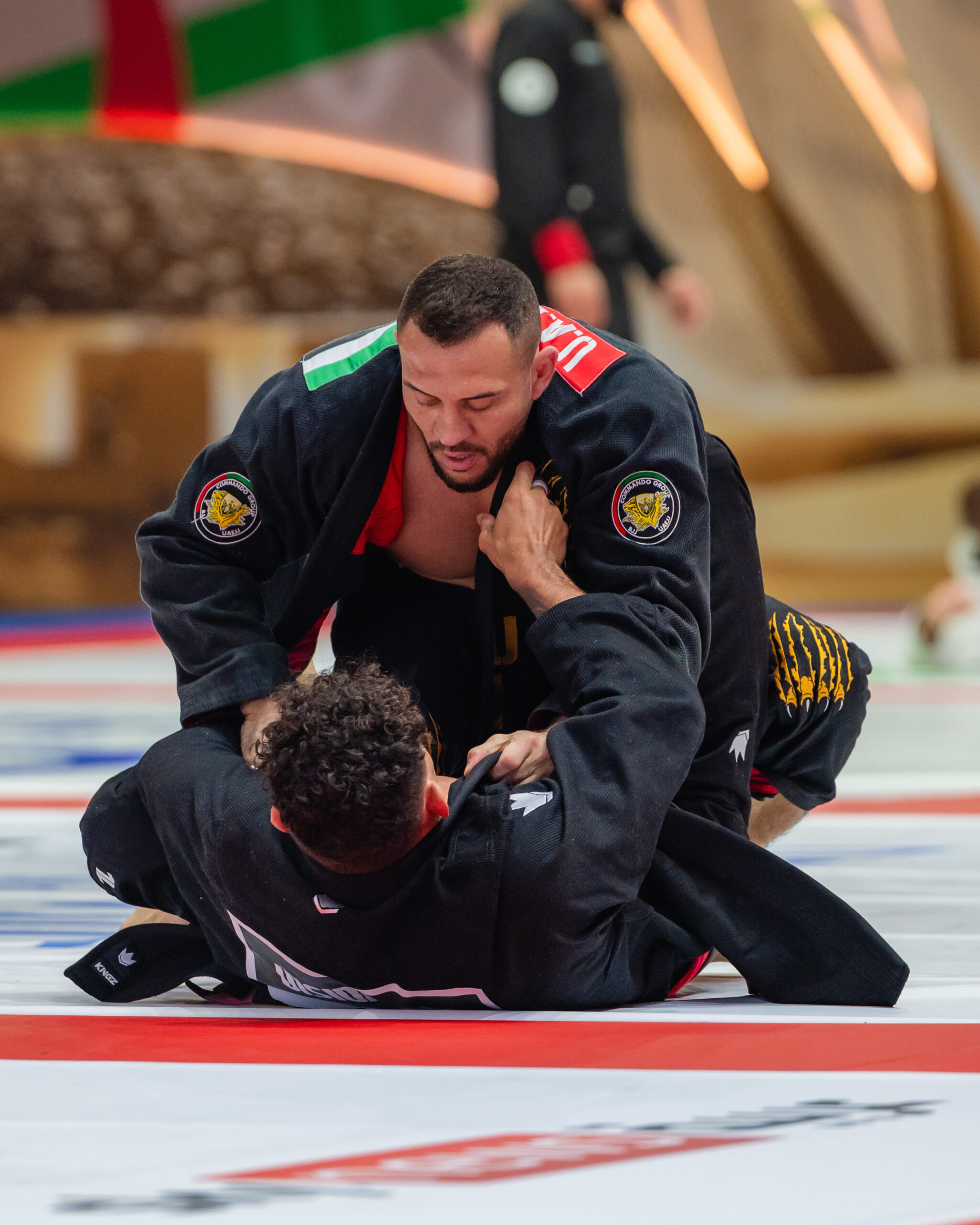 انطلاقة-قوية-لمنافسات-المحترفين-في-عالمية-أبوظبي-للجوجيتسو