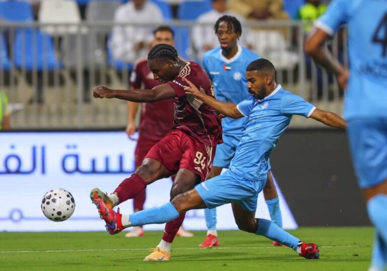 ركلة-جزاء-مثيرة-تمنح-دبا-تعادلاً-بطعم-الفوز-أمام-الوحدة