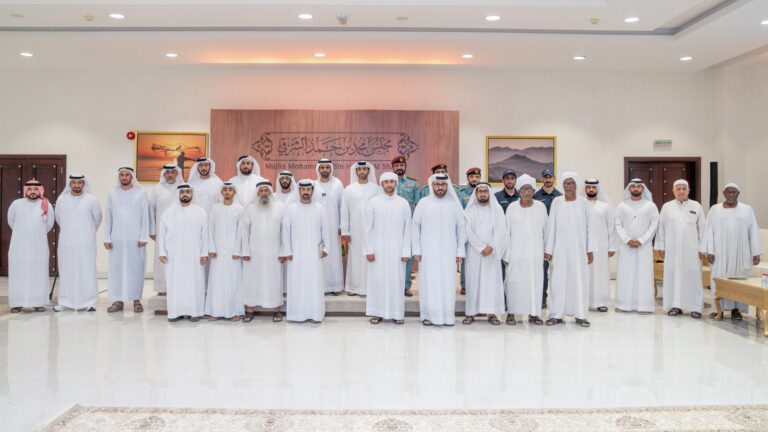 مجلس-محمد-بن-حمد-الشرقي-يناقش-دور-“قطار-الاتحاد”-في-تعزيز-الاقتصاد-المُستدام-في-الإمارات