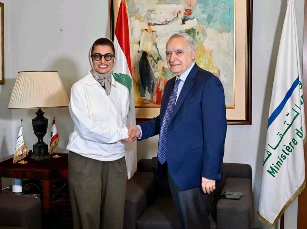 نورة-الكعبي-تترأس-وفد-الإمارات-المشارك-في-مؤتمر-“بيروت-واحد”-ا