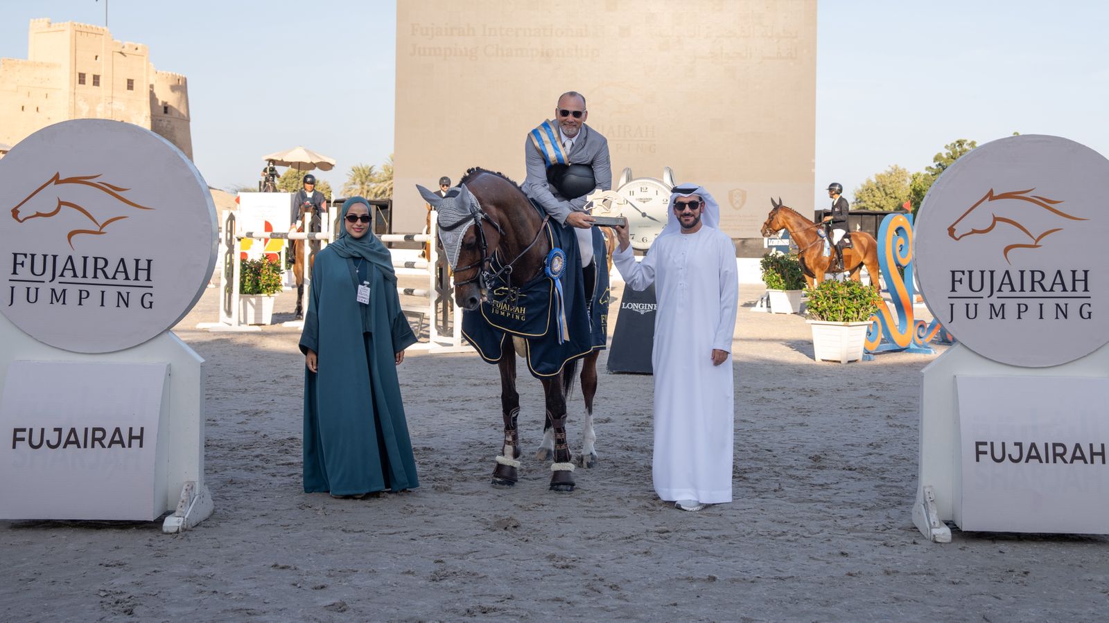 تنافس-عالمي-قوي-في-اليوم-الثاني-من-بطولة-الفجيرة-الدولية-لقفز-الحواجز