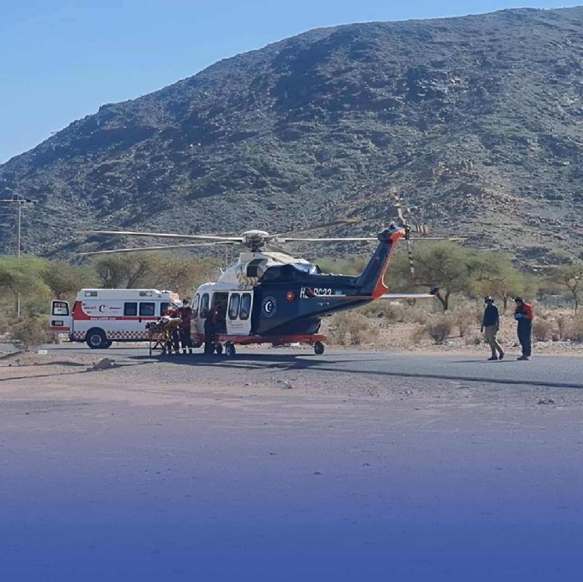 الإسعاف-الجوي-ينقذ-مريضاً-بسكتة-دماغية-في-المدينة