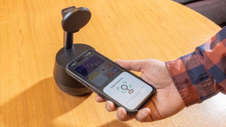 “التجارة”-تستدعي-5.5-ألف-حامل-وشاحن-لاسلكي