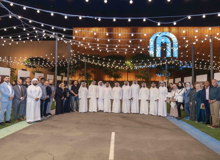 30-مصوراً-عالمياً-يكشفون-ملامح-جماليات-الفنون-الإسلامية-في-“منارات-ضوئية”