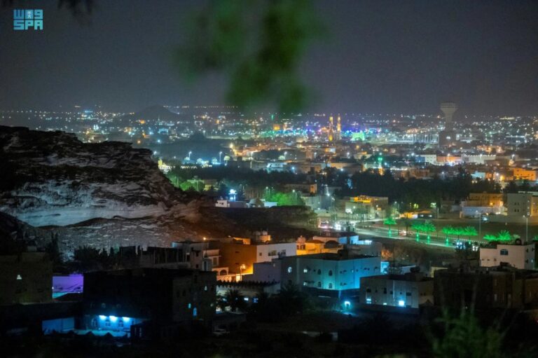 أمطار-مصحوبة-بسيول-على-أجزاء-من-7-مناطق