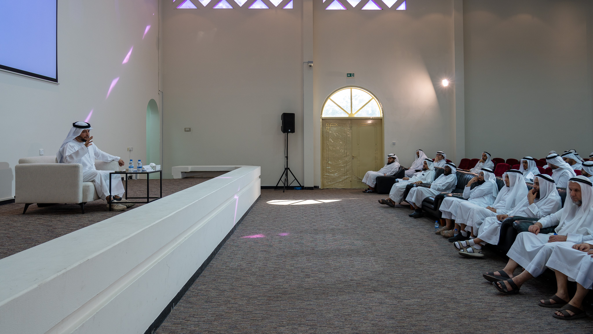 المنتدى-الإسلامي-بالشارقة-يحتفي-بعيد-الاتحاد-الـ54-للدولة