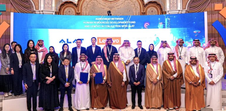 “هدف”-يمكن-356-مواطناً-في-صناعة-السيارات-الكهربائية