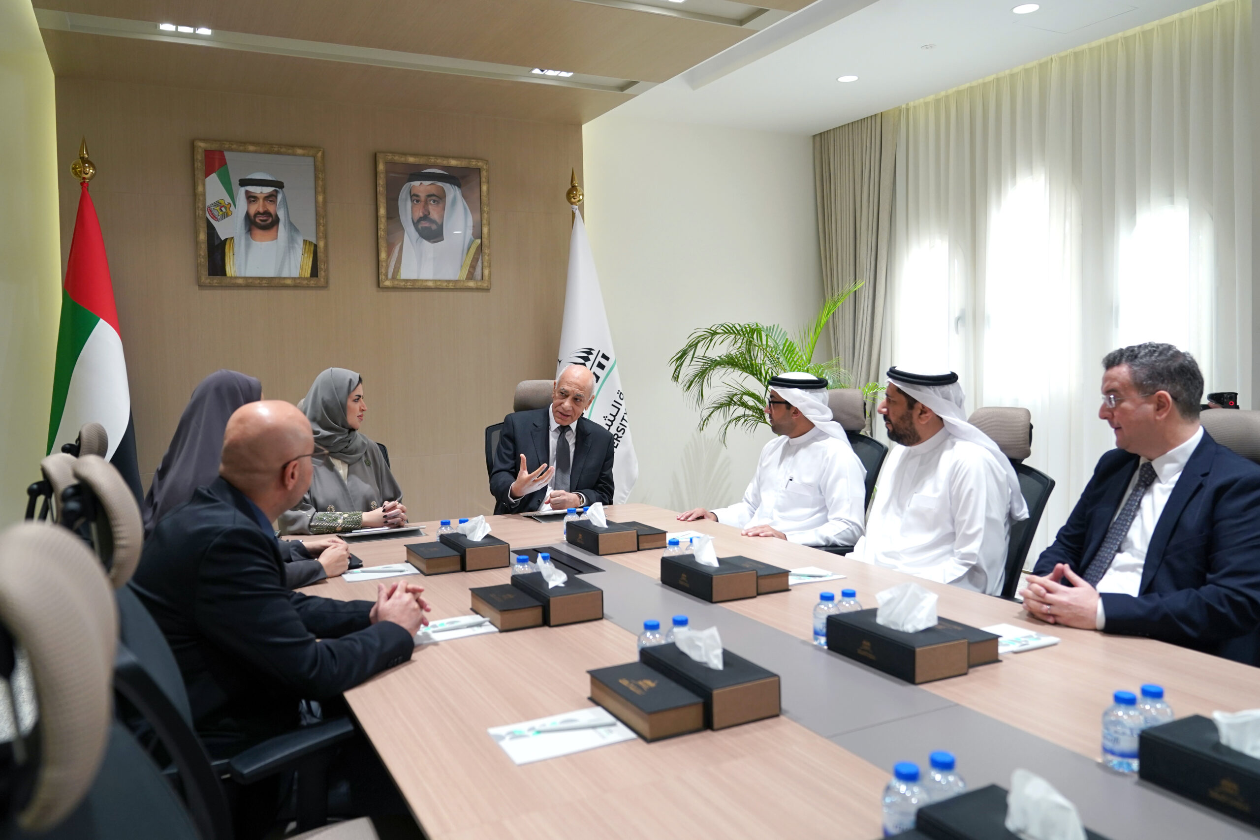 جامعة-الشارقة-ودائرة-عجمان-الرقمية-توقعان-مذكرة-تفاهم-لتعزيز-التحول-الرقمي