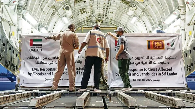 الإمارات-تُرسل-شحنات-إنسانية-ومعدات-إنقاذ-متقدمة-إلى-سريلانكا