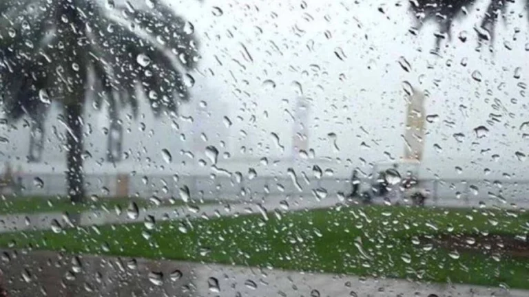 الإمارات.-معدلات-الحرارة-تنخفض-3-–-6-درجات