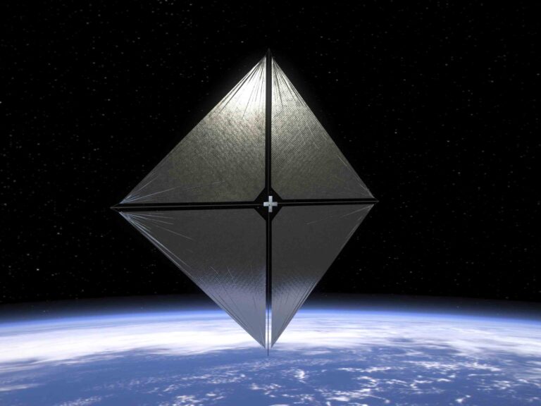 جامعة-آمور-الروسية-تطلق-قمرها-الصناعي-الثالث-إلى-الفضاء-قبل-نهاية-العام