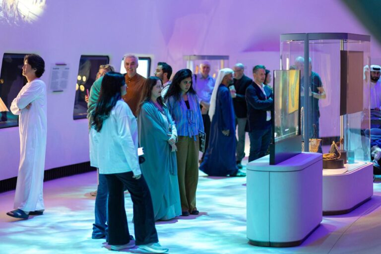 محمد-خليفة-المبارك:-متحف-زايد-الوطني-منارة-ومرآة-لسردية-الإمارات