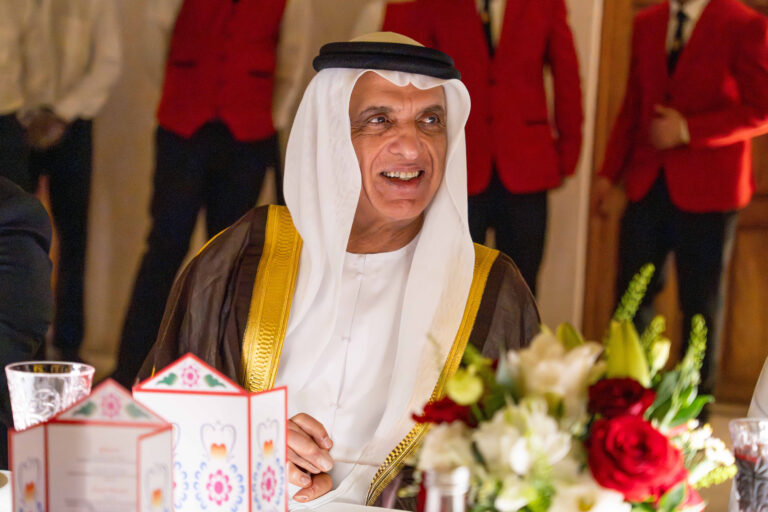 سعود-بن-صقر-يحضر-مأدبة-عشاء-نظّمتها-سفارة-البيرو-لدى-الدولة-في-رأس-الخيمة