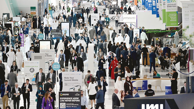 «الطاقة»:-50%-من-السيارات-في-الدولة-كهربائية-بحلول-2050