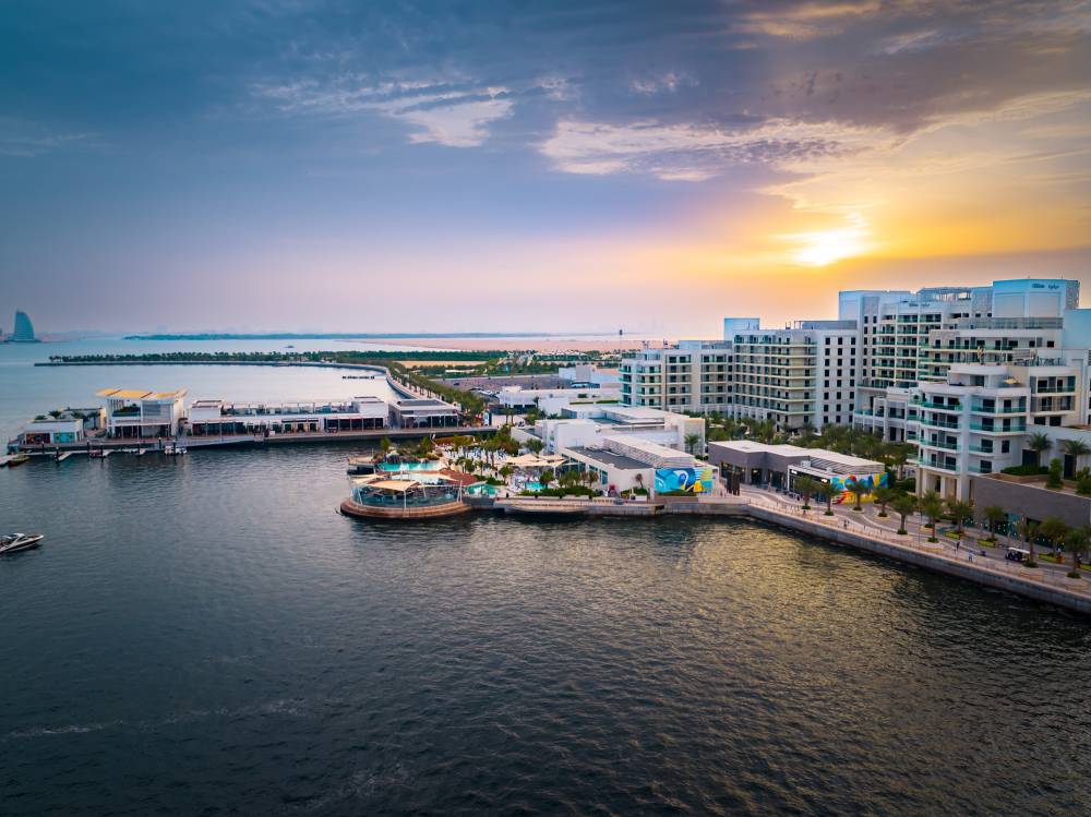 أبوظبي-أفضل-وجهة-للرحلات-البحرية-في-العالم-والشرق-الأوسط