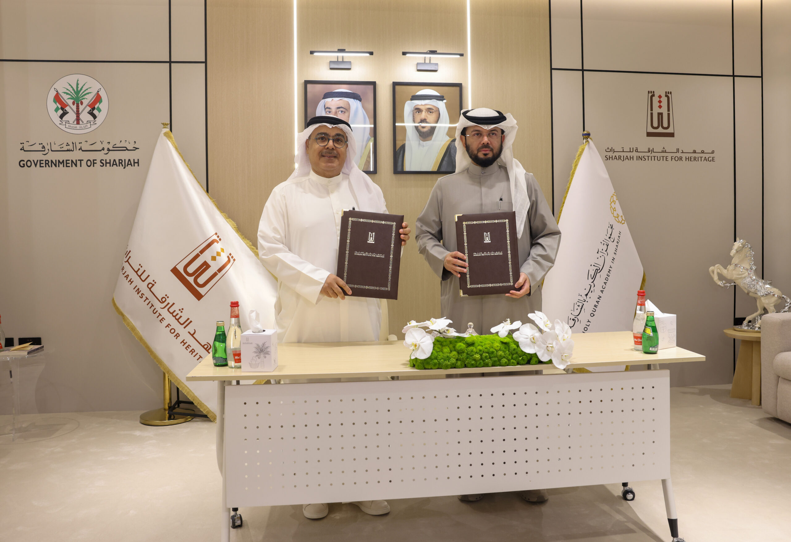 شراكة-بين-مجمع-القرآن-الكريم-ومعهد-الشارقة-للتراث-لصون-المخطوطات-وحفظها