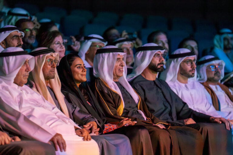سعود-بن-صقر-يشهد-الحفل-الموسيقي-للأوركسترا-الوطنية-في-رأس-الخيمة