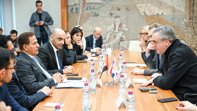 غرف-دبي-تبحث-التعاون-التجاري-والاستثماري-مع-صربيا