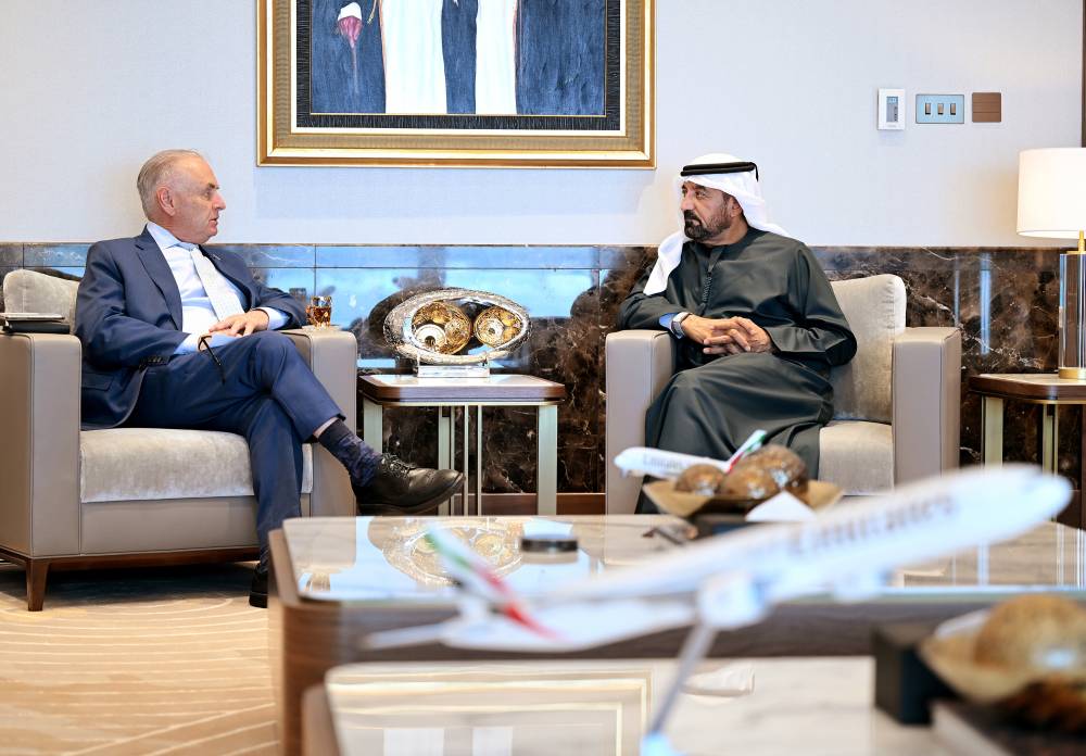 أحمد-بن-سعيد-ووزير-السياحة-الأسترالي-يبحثان-ترسيخ-الربط-الجوي