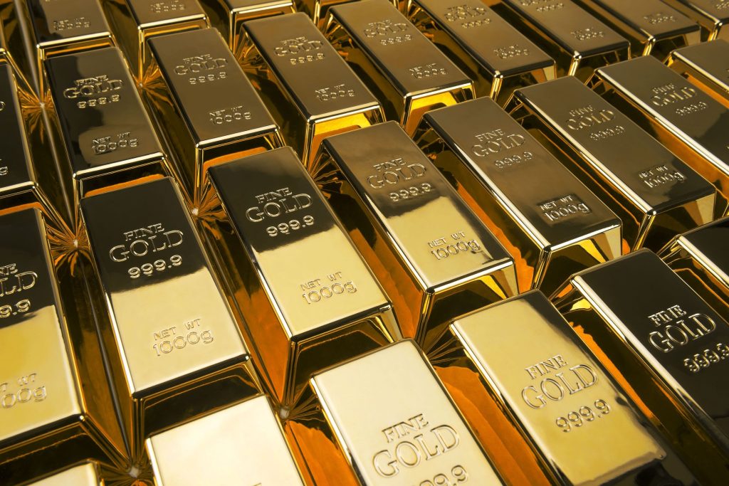 الذهب-يسجل-رقم-قياسي-جديد-ويتجاوز-5300-دولار-للأونصة