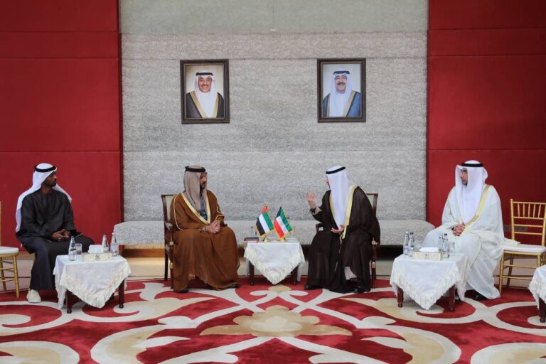 عبدالله-بن-طوق:-التعاون-السياحي-الإماراتي-الكويتي-نموذج-ناجح-خليجياً