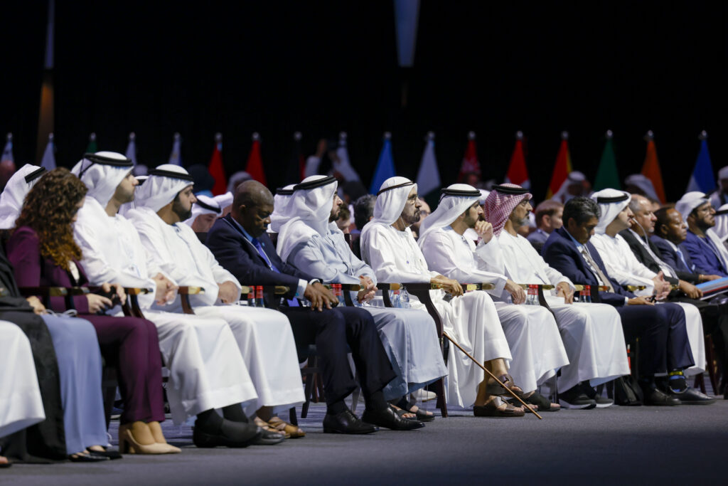 رئيس-وزراء-إسبانيا:-“ندافع-عن-رؤية-واحدة-للعالم-يكون-فيه-السلام-أولوية-والإنسان-في-قلب-الاقتصاد”