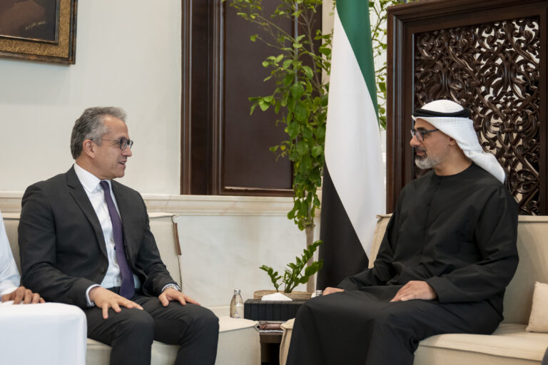 خالد-بن-محمد-بن-زايد-يستقبل-مدير-عام-منظمة-الأمم-المتحدة-للتربية-والعلم-والثقافة-“اليونسكو”