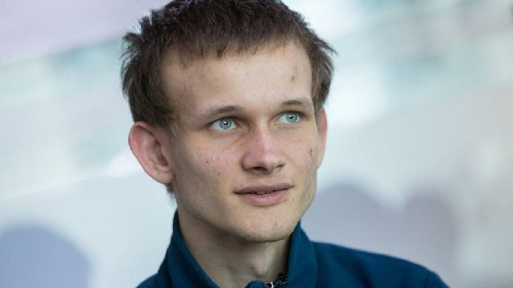 يُزعم-أن-vitalik-buterin-يبيع-كمية-هائلة-من-ethereum-–-إليك-التفاصيل
