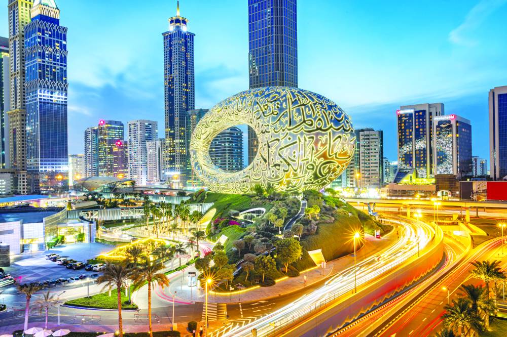 دبي-وأبوظبي-ضمن-أفضل-10-مدن-عالمياً-للمسافرات-المنفردات