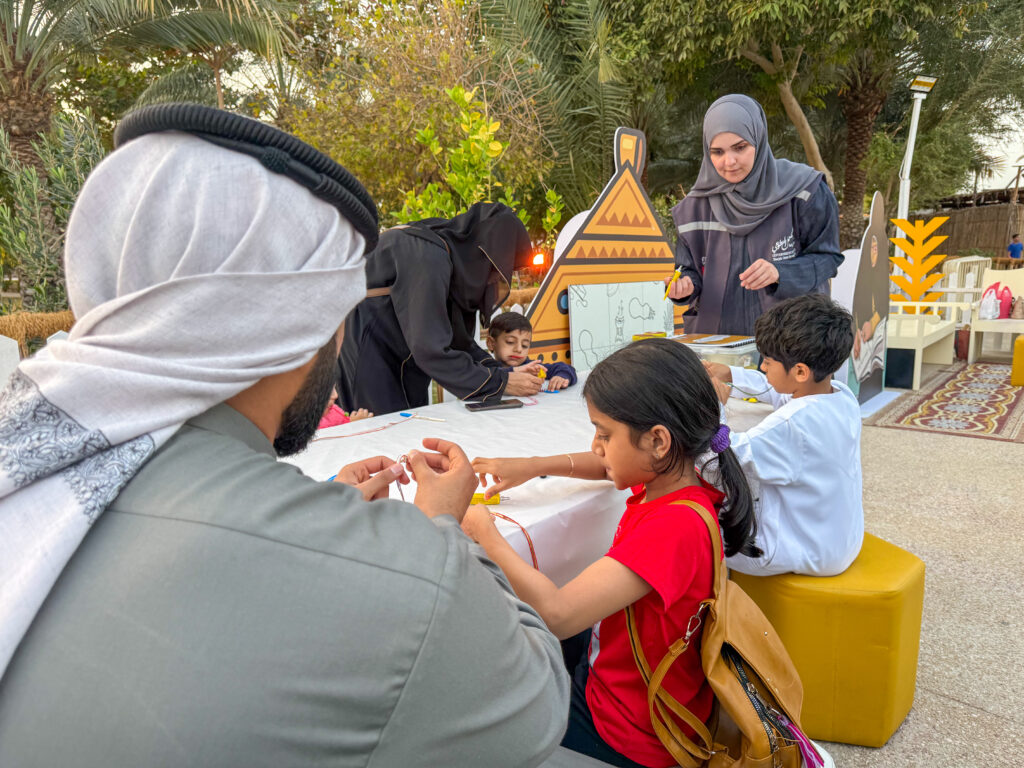 ”-دائرة-الخدمات-الاجتماعية”-تشارك-في-أيام-الشارقة-التراثية-ب78-فعالية