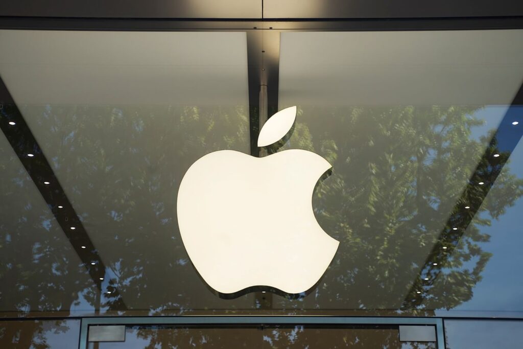 “آبل”-تطلق-النسخة-التجريبية-لـ-“سيري-2.0”-بقدرات-“الوكيل-الذكي”