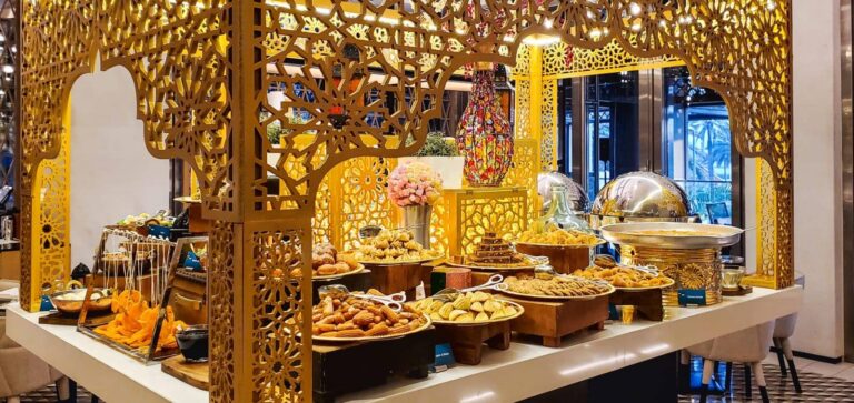 حجوزات-المطاعم-والخيام-تنعش-إيرادات-فنادق-دبي-في-رمضان