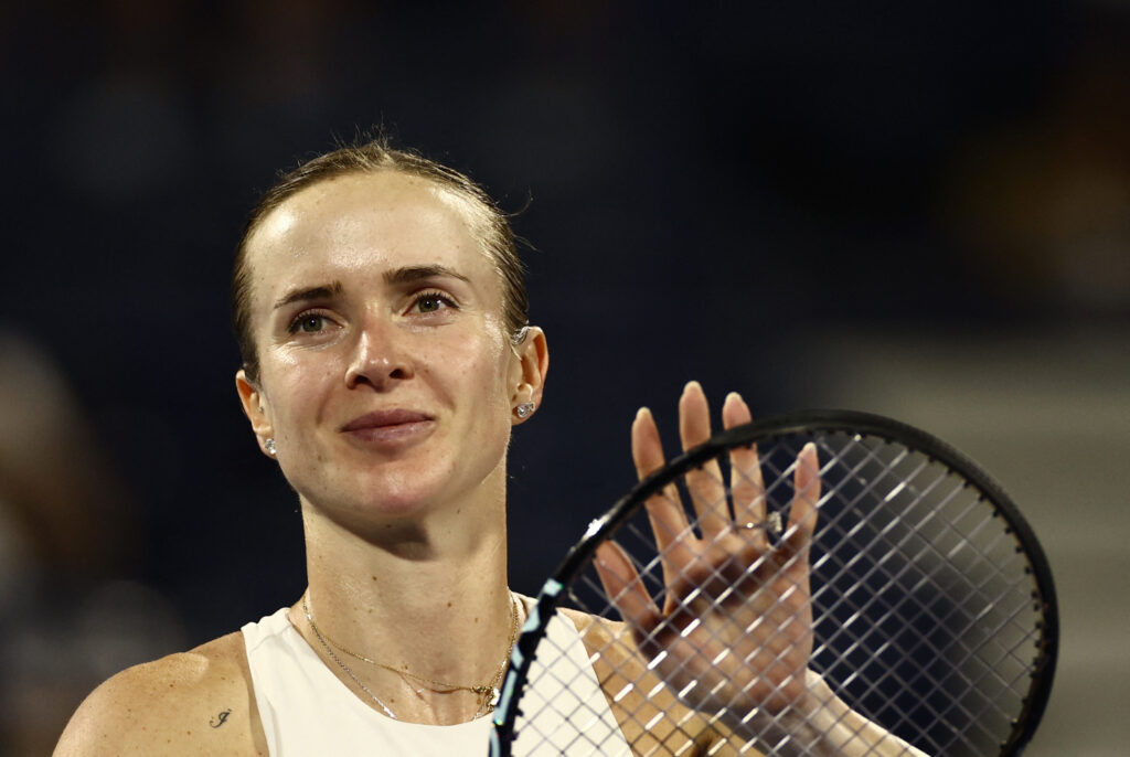 الأوكرانية-سفيتولينا-والأمريكية-بيغولا-تتأهلان-لنهائي-بطولة-دبي-لتنس-السيدات