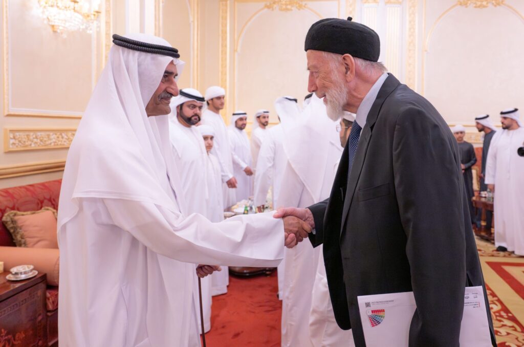 حمد-الشرقي-يستقبل-حميد-بن-أحمد-المعلا-وفريق-وزارة-الخارجية-والمهنئين-بشهر-رمضان-بحضور-ولي-عهد-الفجيرة