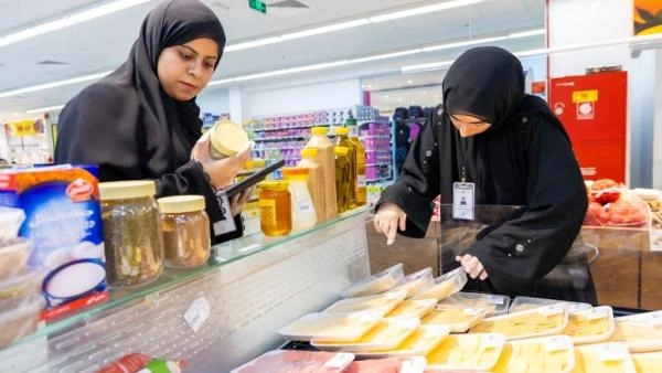 بلدية-دبا-تُكثّف-حملاتها-الرقابية-لضمان-الصحة-وحماية-المستهلك