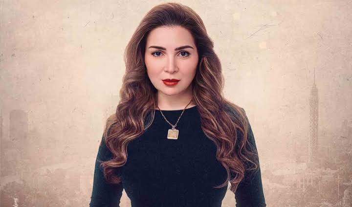 مي-عز-الدين-في-العناية-المركزة-بعد-خضوعها-لعملية-جراحية-طارئة.-تفاصيل